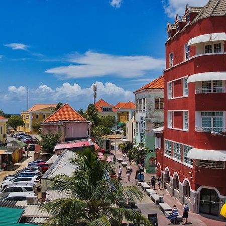 City Views Spacious Mezzanine Apartments Willemstad Exterior photo