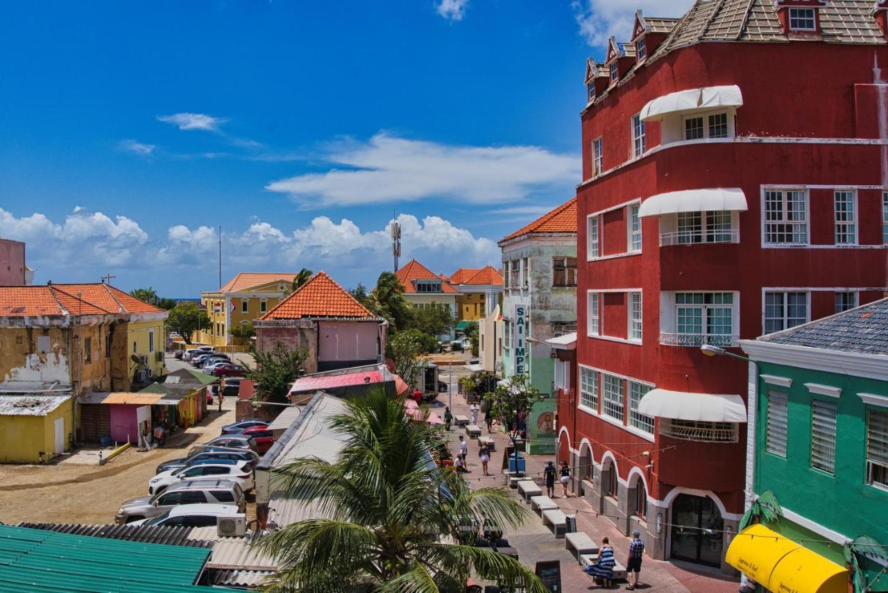 City Views Spacious Mezzanine Apartments Willemstad Exterior photo